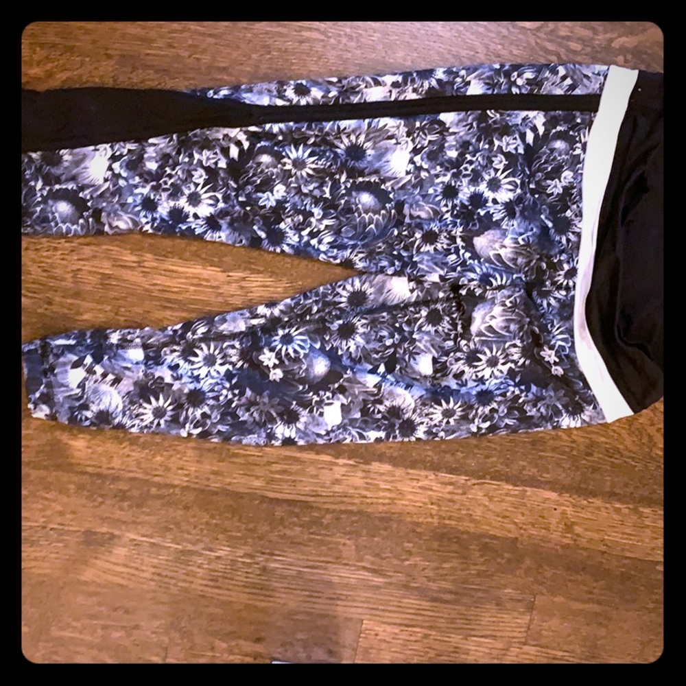 Lululemon pants 6 cute